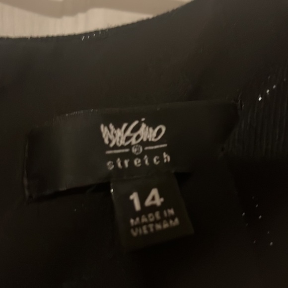 Black sheath dress with silver sparkles size 14; professionally dry cleaned - Picture 2 of 3